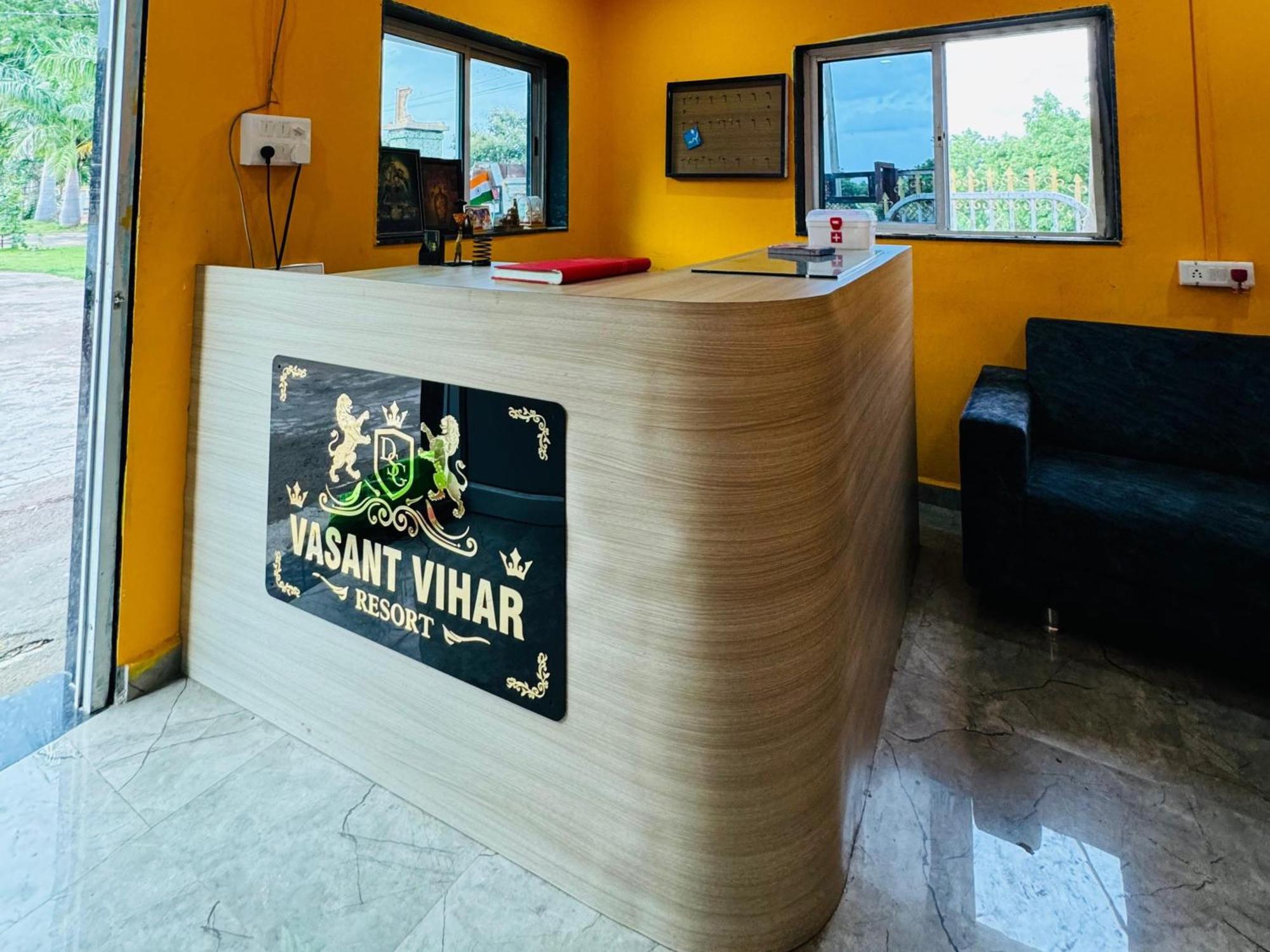 Kevadia Vasant Vihar Resort מראה חיצוני תמונה